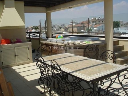 Three bedroom penthouse in Faneromeni close to the beach - 8