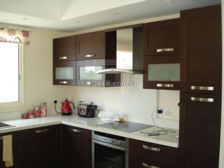Three bedroom penthouse in Faneromeni close to the beach - 3