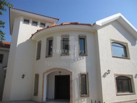 Luxury spacious villa in Columbia area of Limassol