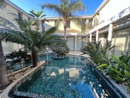 Stunning 2-Bedroom En suite Townhouse