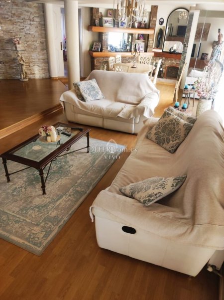 SIX BEDROOM HOUSE. IN AG. NEKTARIOS LIMASSOL CENTER