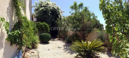 4-bedroom Detached Villa 172 sqm in Agios Tychonas - 4