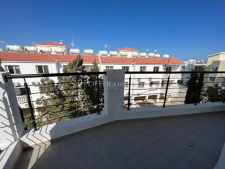 Two Bedroom Apartment with Private Roof Terrace - 6