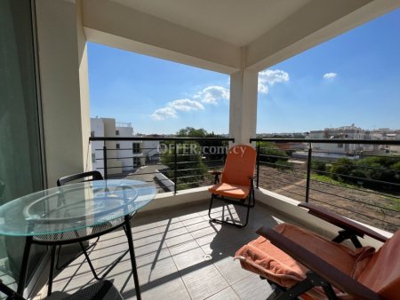 Two Bedroom Apartment with Private Roof Terrace - 10