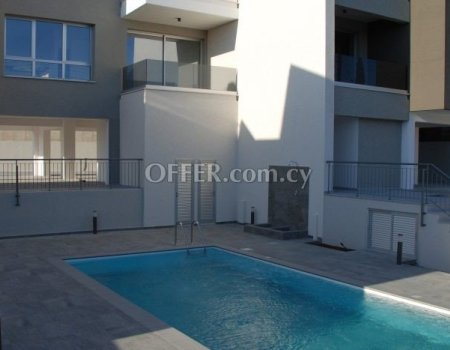 3 Bedroom Apartment in Mouttagiaka - 2