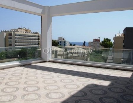 3 Bedroom Apartment in Mouttagiaka - 3
