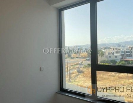 2 Bedroom Apartment near Crown Plaza Hotel - 3