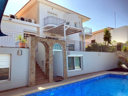4-bedroom Detached Villa 172 sqm in Agios Tychonas - 7