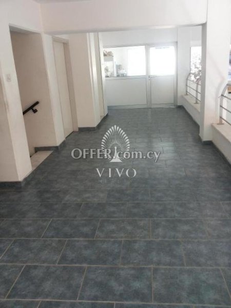 OFFICE SPACE OF 130 SQM FOR RENT - 4