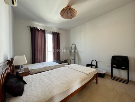 Two Bedroom Apartment with Private Roof Terrace - 8