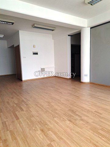 Office Of 300sqm  In Nicosia City Center - 1