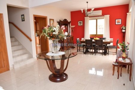 4 Bedroom Villa For Rent Limassol - 11