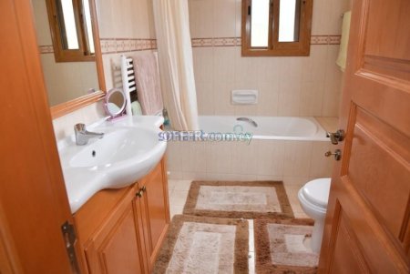 4 Bedroom Villa For Rent Limassol - 7