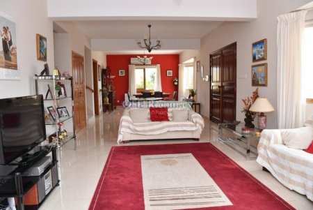 4 Bedroom Villa For Rent Limassol - 4