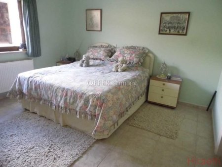 4-bedroom Detached Villa 280 sqm in Anogyra - 12