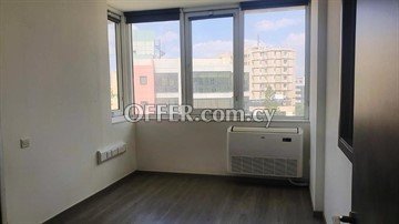 Big Spacious Office With 5 Rooms  In Strovolos, Nicosia - 4