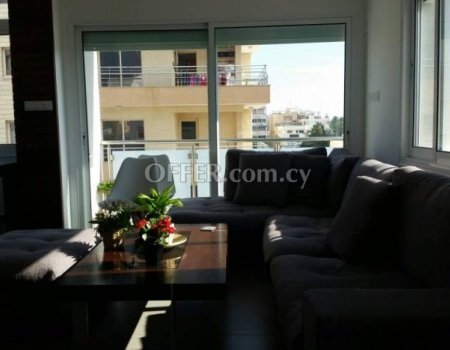 3 Bedroom Apartment in Neapoli - 6