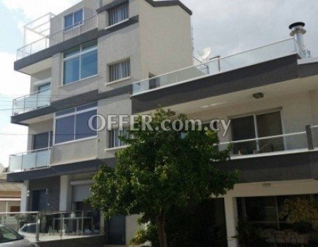 3 Bedroom Apartment in Neapoli