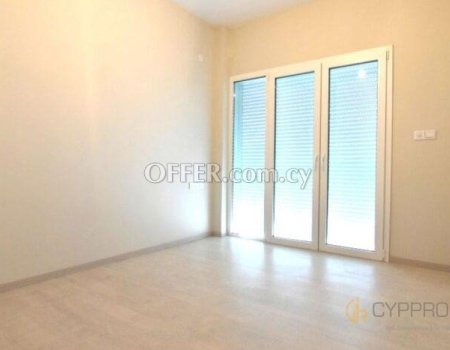 3 Bedroom Duplex in Agios Tychonas - 4