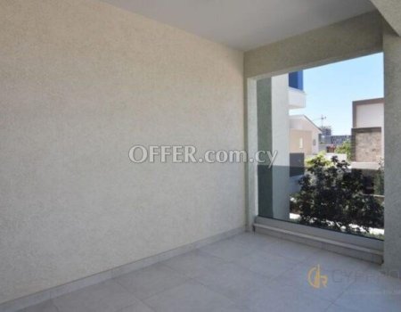2 Bedroom Apartment in Agios Tychonas - 5