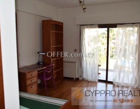 4 Bedroom Apartment in Agios Tychonas - 9