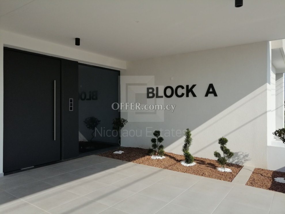 Two bedroom Luxury Apartment with Roof Garden for Sale in Strovolos - 4