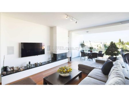 Three bedroom penthouse with private roof garden for sale in Engomi