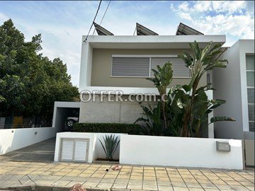 In Excellent Condition 4 Bedroom Modern House  In Lakatamia, Nicosia - 7