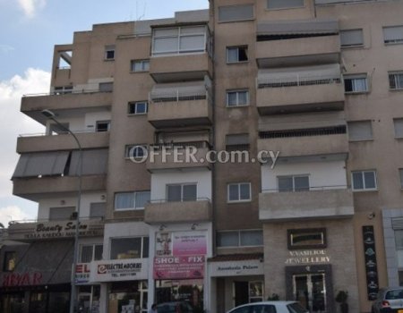 3 BEDROOM APARTMENT IN STROVOLOS, NICOSIA (CLOSE TO MAKARIO HOSPITAL), WITH TITLE DEEDS