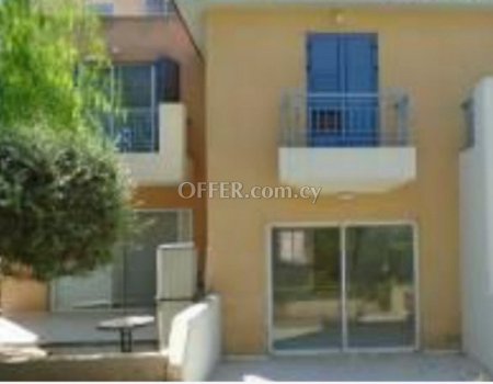 2 BEDROOM TOWNHOUSE IN A BEAUTIFUL COMPLEX IN ANARITA, PAFOS WITH TITLE DEEDS