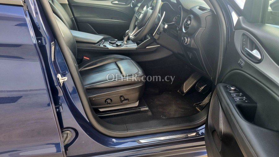 2018 Alfa Romeo Stelvio 2.0L Petrol Automatic SUV - 5