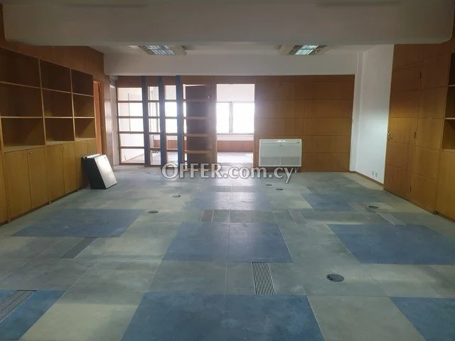 Commercial Whole floor office 487m2 for sale with Raised floors - 2