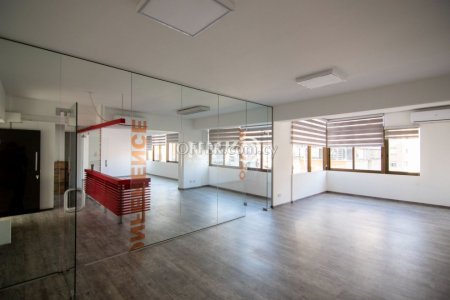 100 sqm office space unfurnished - 3