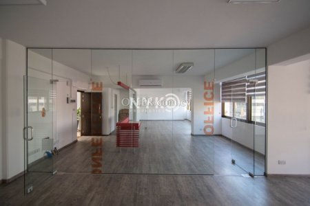 100 sqm office space unfurnished - 2