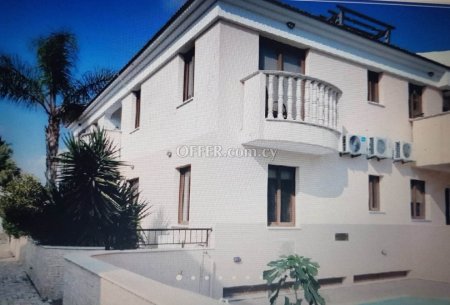 Καινούργιο Πωλείται €100,000 Διαμέρισμα Κίτι Λάρνακα - 2