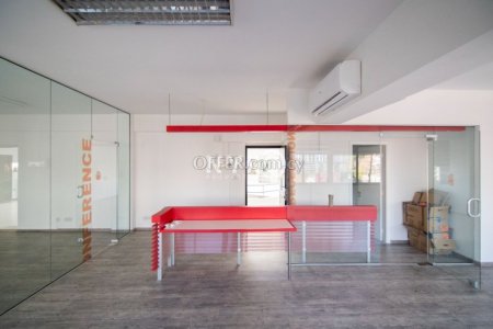 100 sqm office space unfurnished - 10