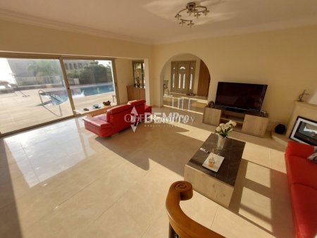 Villa For Rent in Peyia - Sea Caves, Paphos - DP2490 - 8