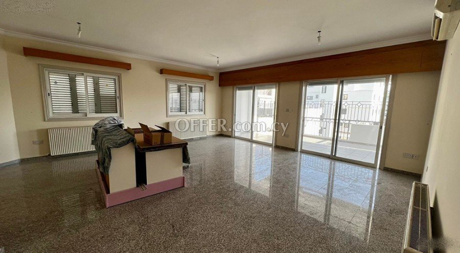 For Sale, Four-Bedroom plus Maid’s Room Penthouse in Acropolis - 9