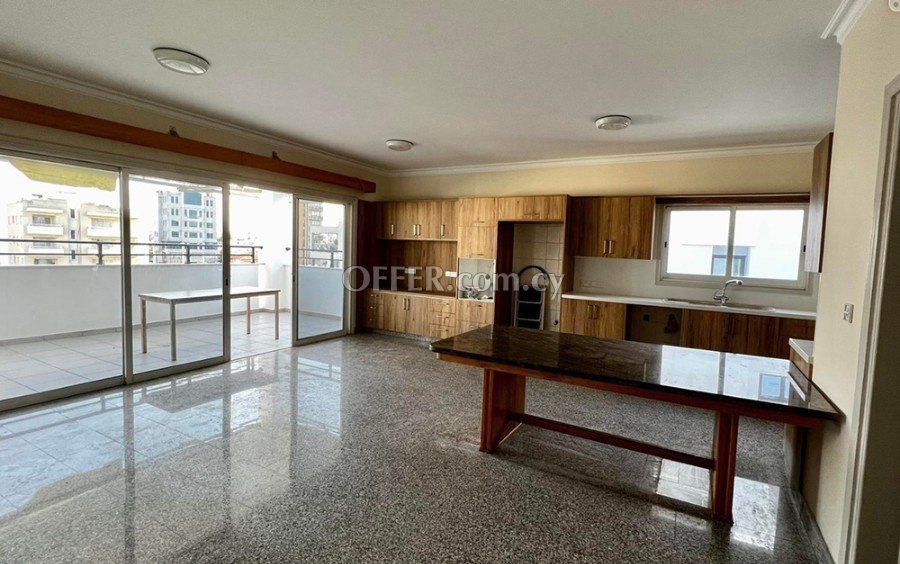 For Sale, Four-Bedroom plus Maid’s Room Penthouse in Acropolis - 7