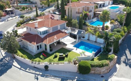 Luxury Villa in Tala village - Paphos 