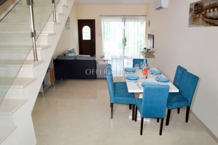 TWO BEDROOM TOWNHOUSE FULLY FURNISHED AND WITH COMMUNAL SWIMMING POOL! - 1