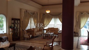 5 Bedroom Villa  In The City Center, Nicosia - 6