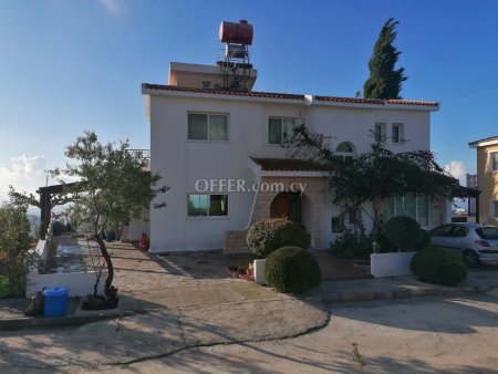 Detached villa in Armou for rent - 10