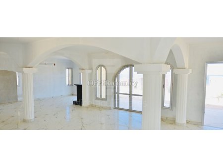 Luxury five bedroom beach villa for sale in Chloraka area Paphos - 4