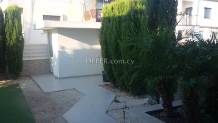 3-bedroom Semi-detached Villa 245 sqm in Larnaca (Town) - 6