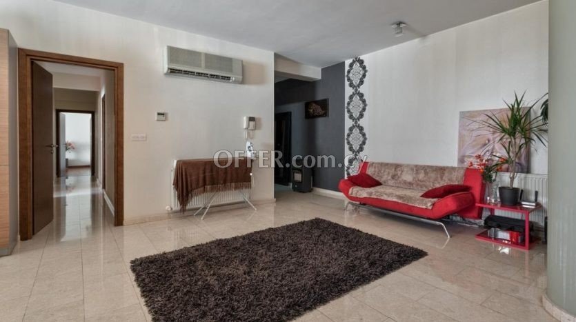 3 Bedroom Beachfront Apartment in Potamos Germasogeias - 5