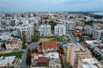 4 bedroom house in Larnaca Municipality - 3