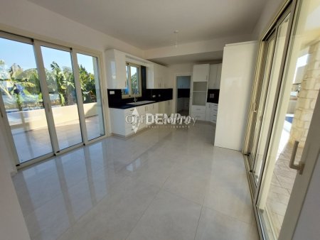 Villa For Sale in Kissonerga, Paphos - DP2505 - 10