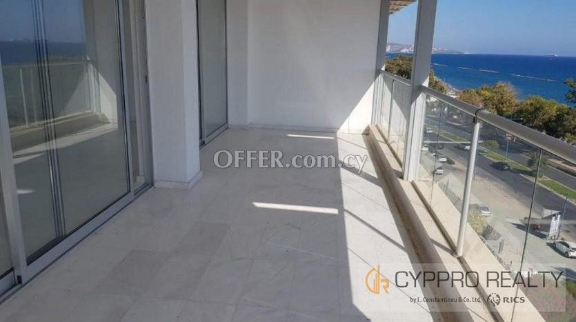 4 Bedroom Penthouse in Agios Tychonas - 3