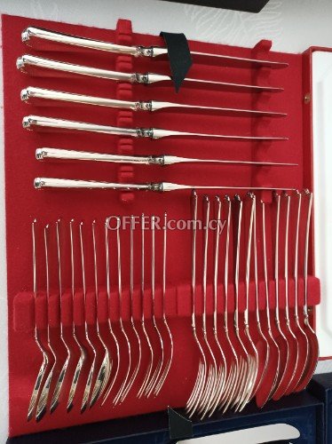 I am giving Silver cutlery complete for 12 people - 1